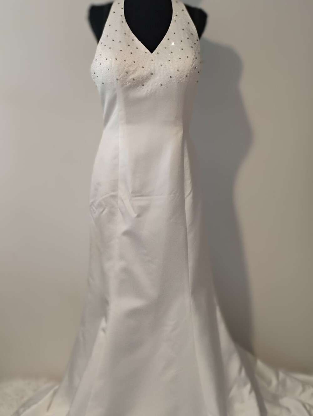 Handmade White & Silver High‑Low Wedding Dress w/ Shawl & Veil – Size L
